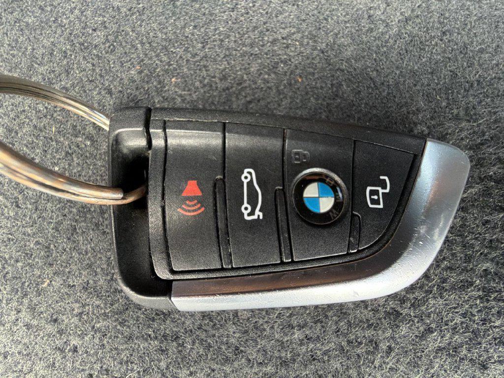 BMW X3 view 28