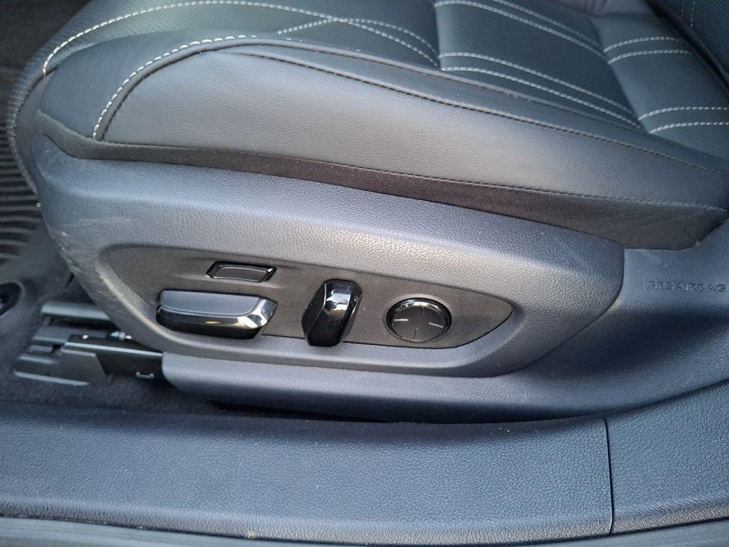 used 2025 Lexus ES 350 car, priced at $46,499