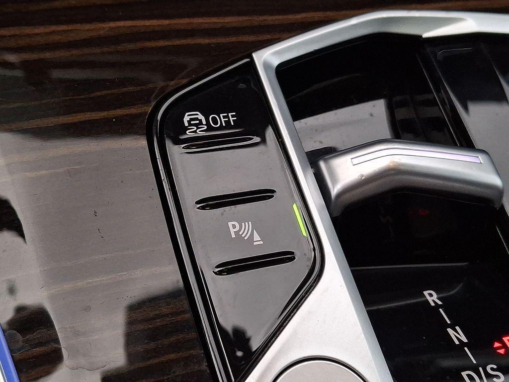 used 2023 BMW X7 car, priced at $58,700