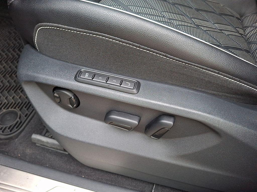 used 2025 Volkswagen Atlas car, priced at $45,659