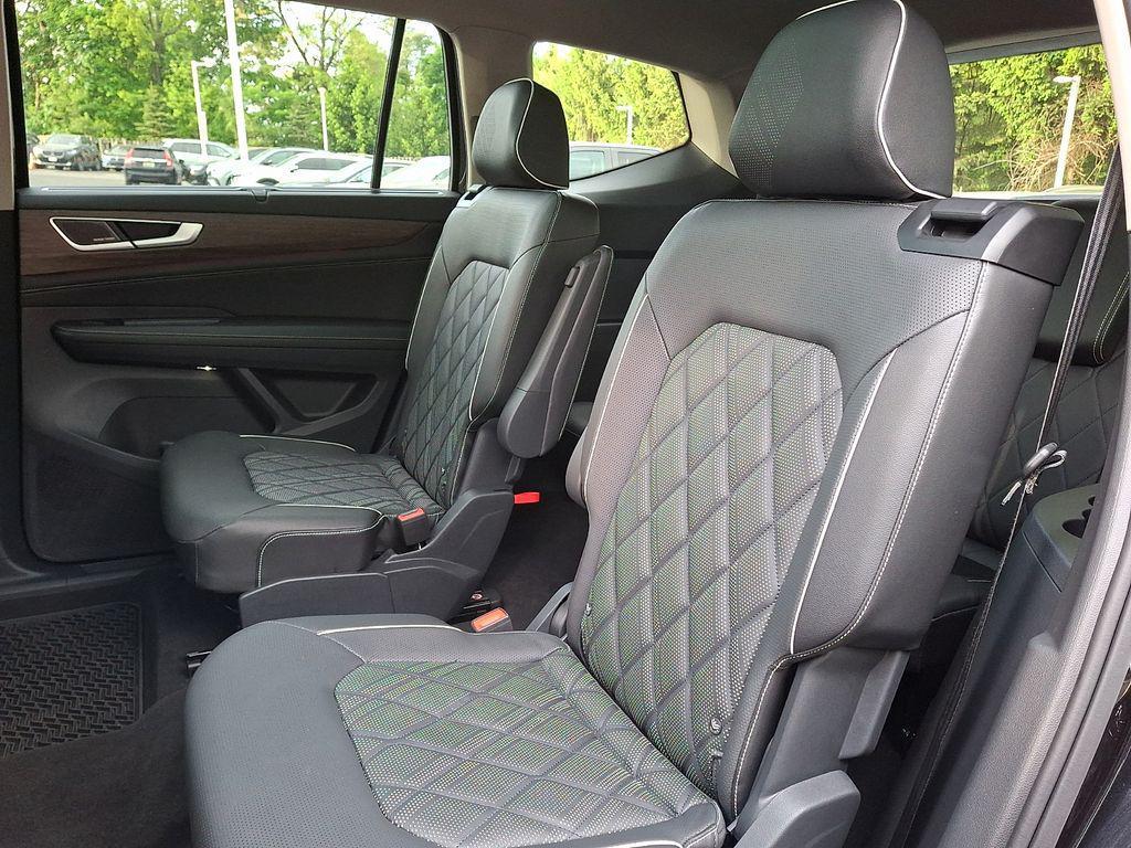 used 2025 Volkswagen Atlas car, priced at $45,659