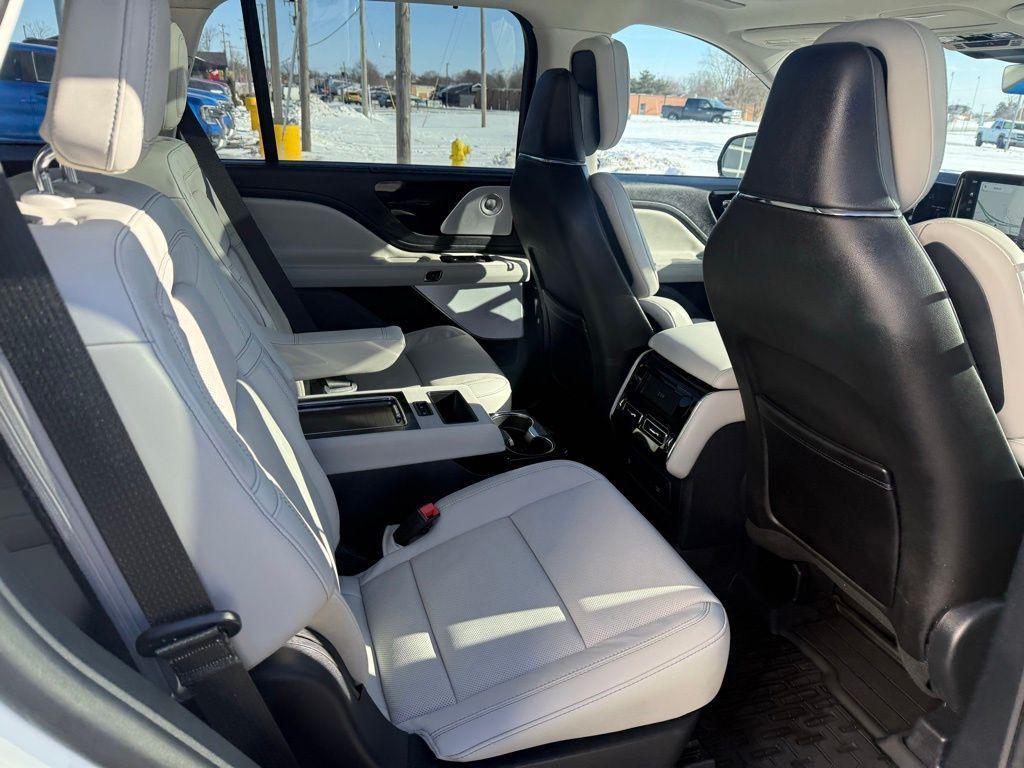 used 2025 Lincoln Aviator car, priced at $67,500