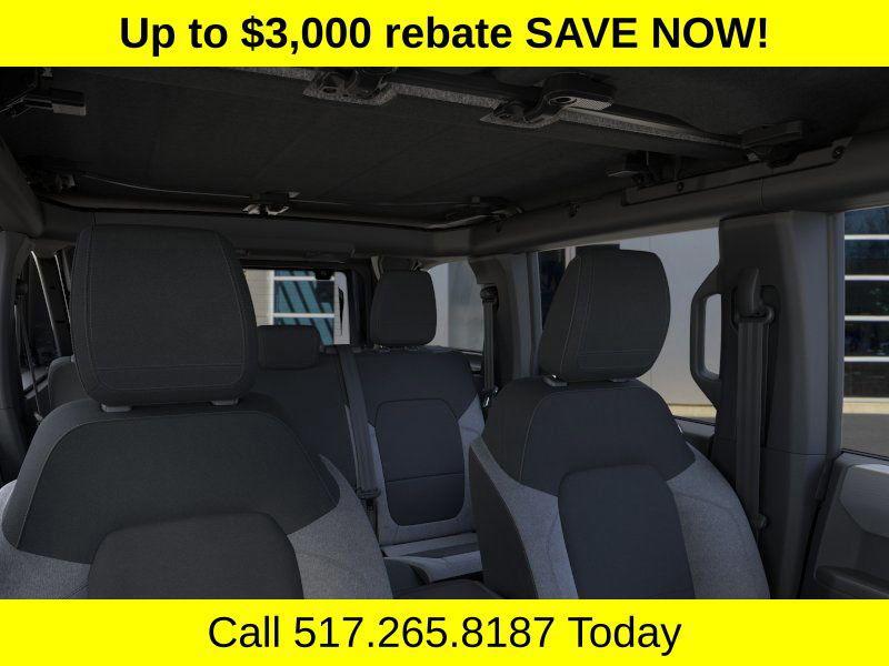 new 2025 Ford Bronco car, priced at $45,579