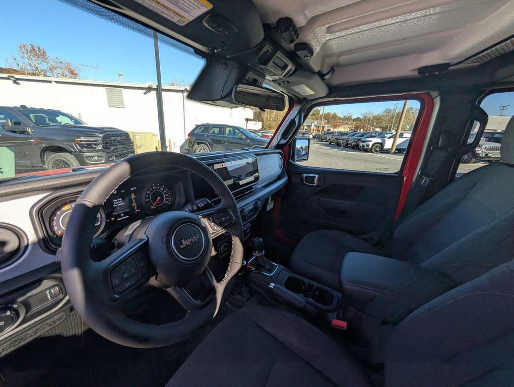 new 2026 Jeep Wrangler car, priced at $46,777