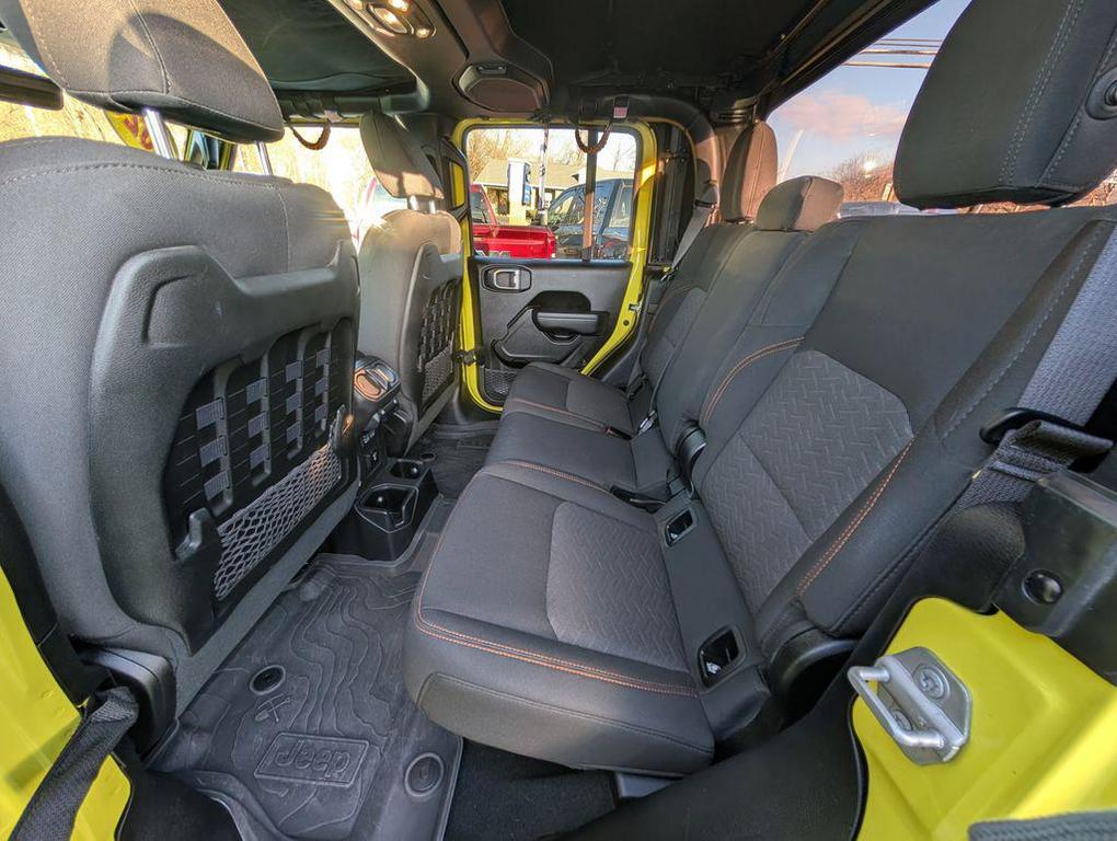 used 2023 Jeep Gladiator car, priced at $35,656