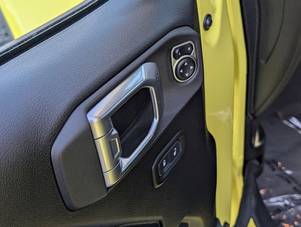 used 2023 Jeep Gladiator car, priced at $35,656