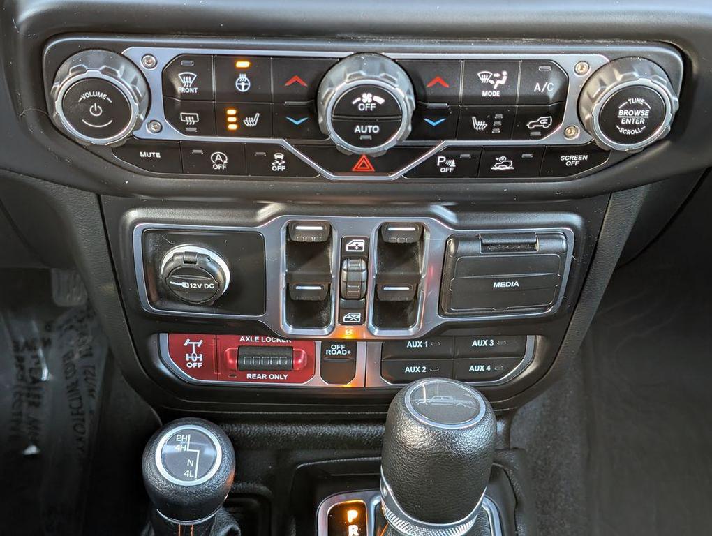 used 2023 Jeep Gladiator car, priced at $35,656