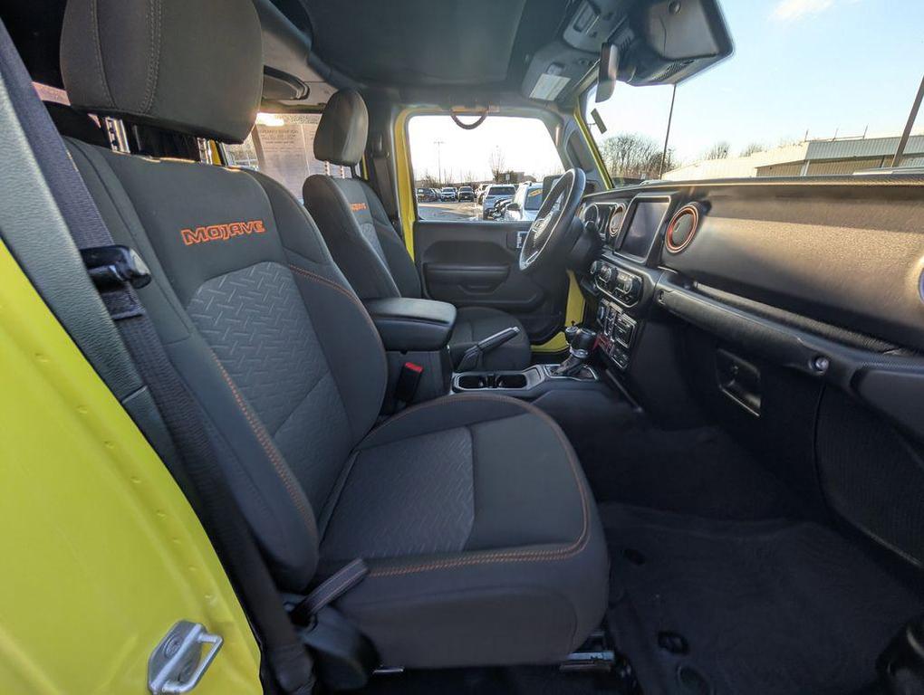 used 2023 Jeep Gladiator car, priced at $35,656