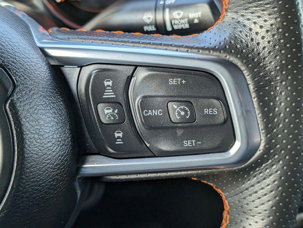 used 2023 Jeep Gladiator car, priced at $35,656