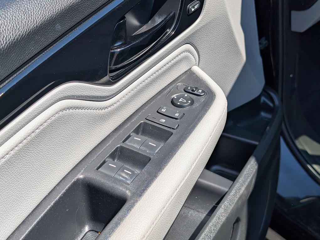 used 2022 Honda Odyssey car, priced at $30,352