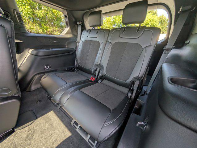 new 2025 Jeep Grand Cherokee L car, priced at $42,043