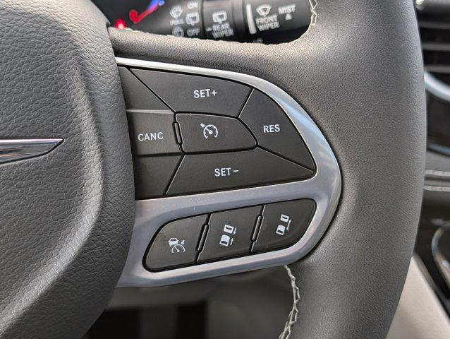 used 2023 Chrysler Pacifica Hybrid car, priced at $34,581