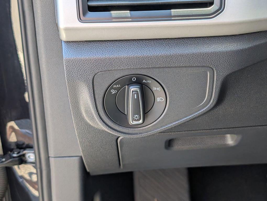 used 2021 Volkswagen Atlas Cross Sport car, priced at $22,446