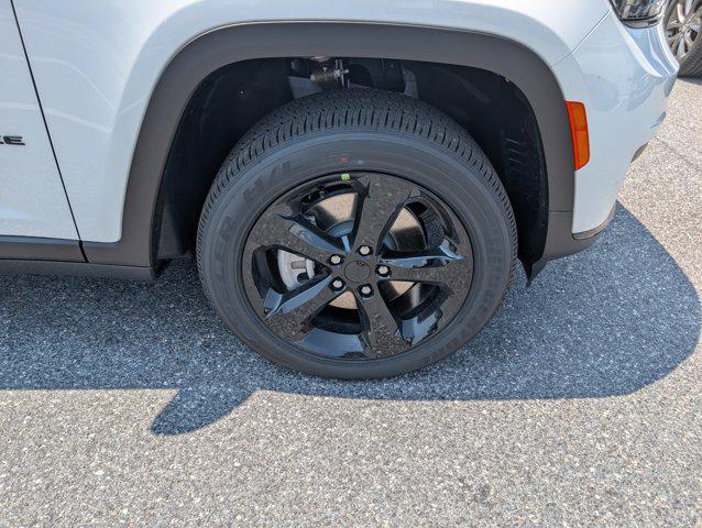 new 2025 Jeep Grand Cherokee L car, priced at $41,987