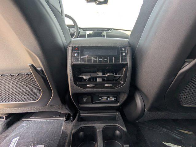 new 2025 Jeep Grand Cherokee L car, priced at $41,987