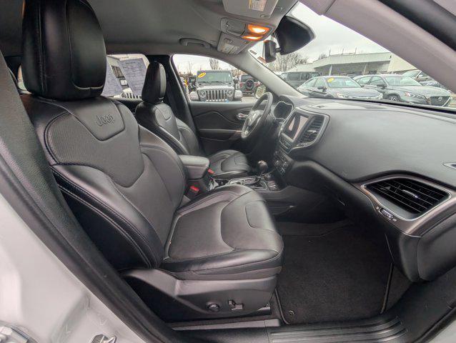 used 2022 Jeep Cherokee car, priced at $21,199