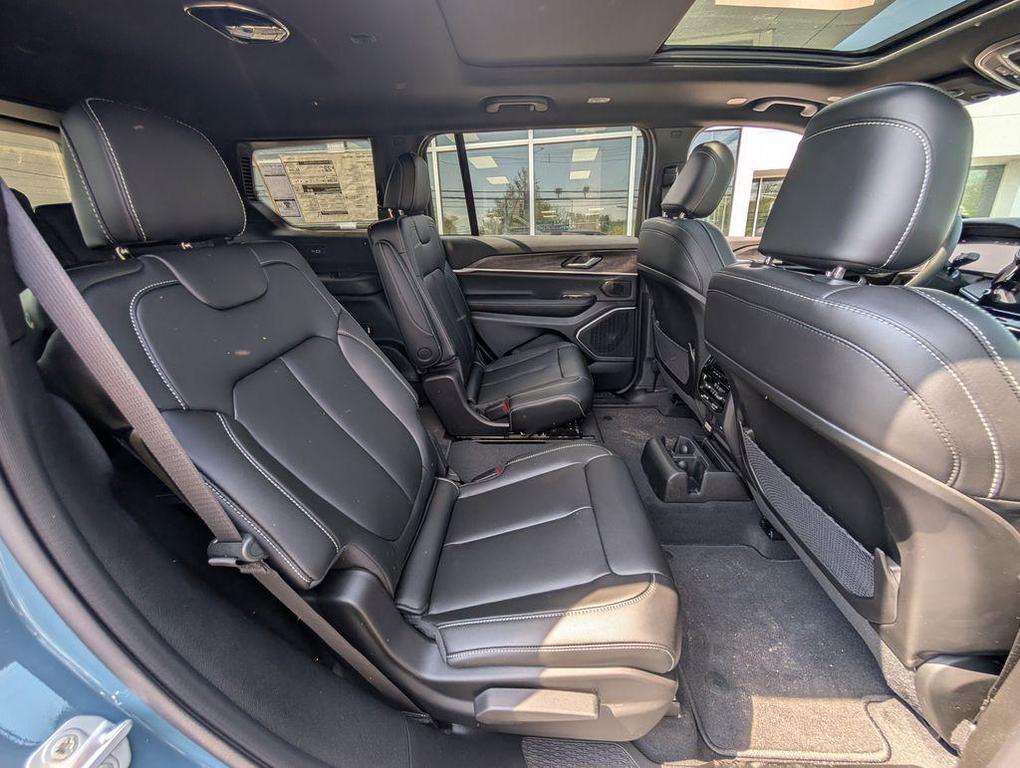 new 2026 Jeep Grand Cherokee L car, priced at $50,905