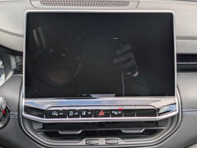 new 2026 Jeep Compass car, priced at $35,983