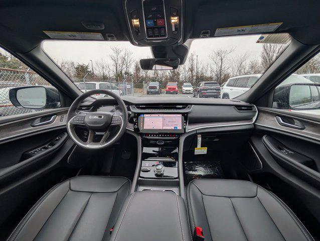 new 2026 Jeep Grand Cherokee car, priced at $48,784