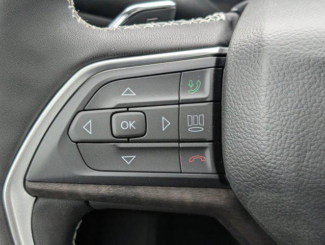 new 2026 Jeep Grand Cherokee car, priced at $48,784