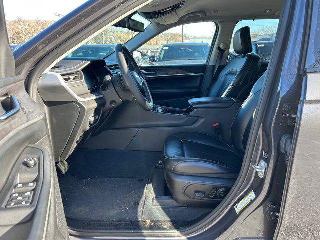 used 2023 Jeep Grand Cherokee car, priced at $32,191