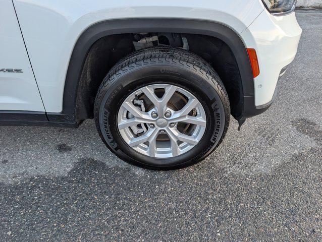 used 2023 Jeep Grand Cherokee L car, priced at $33,564