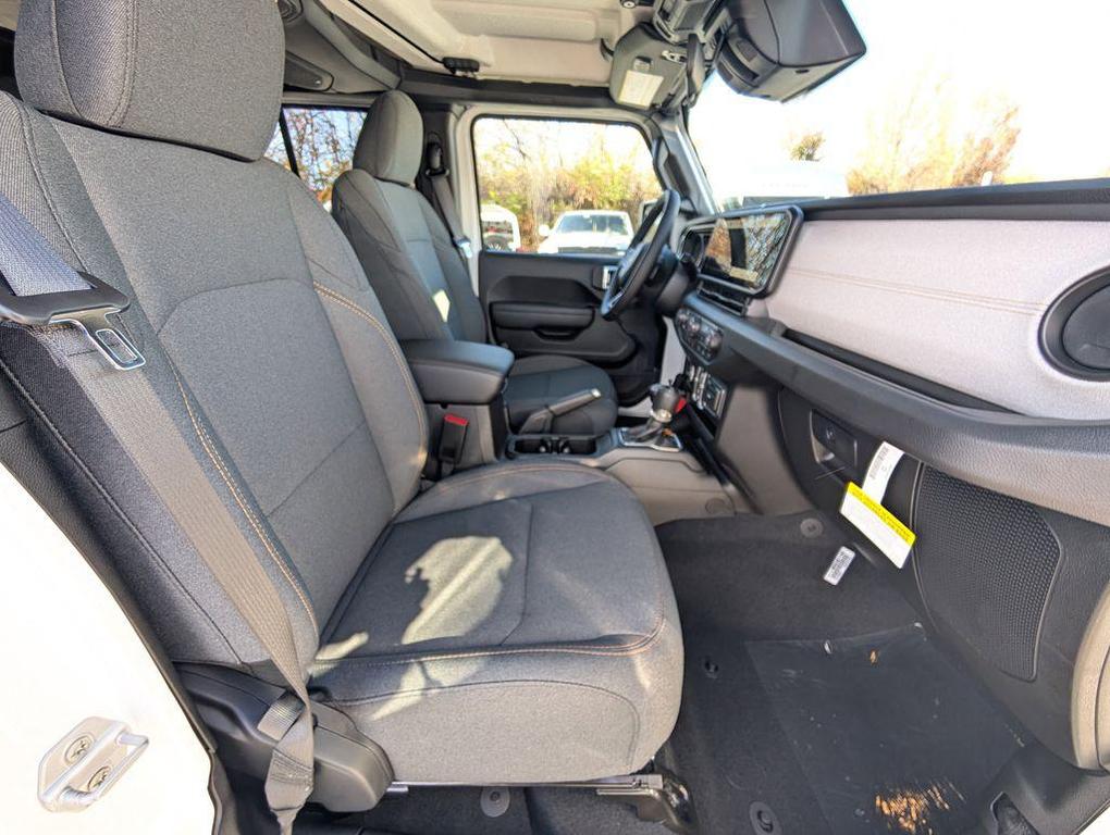 new 2026 Jeep Wrangler car, priced at $48,177