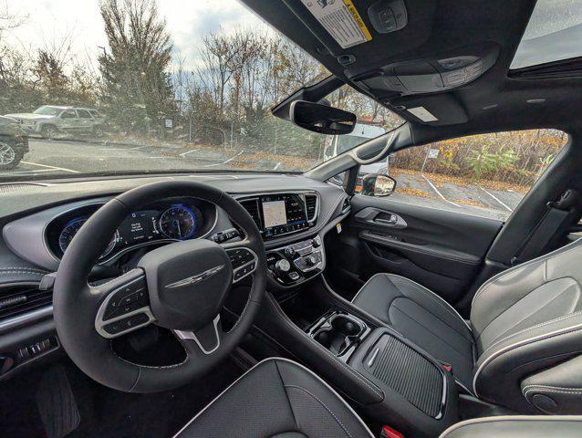 new 2026 Chrysler Pacifica car, priced at $47,465