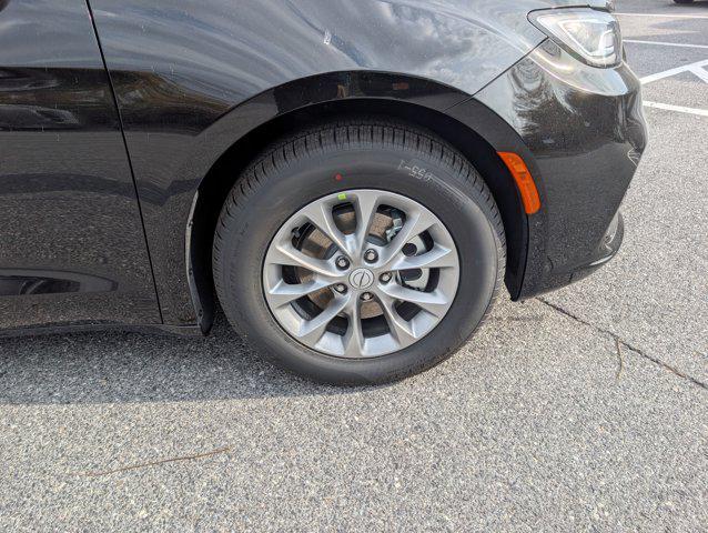 new 2026 Chrysler Pacifica car, priced at $47,465