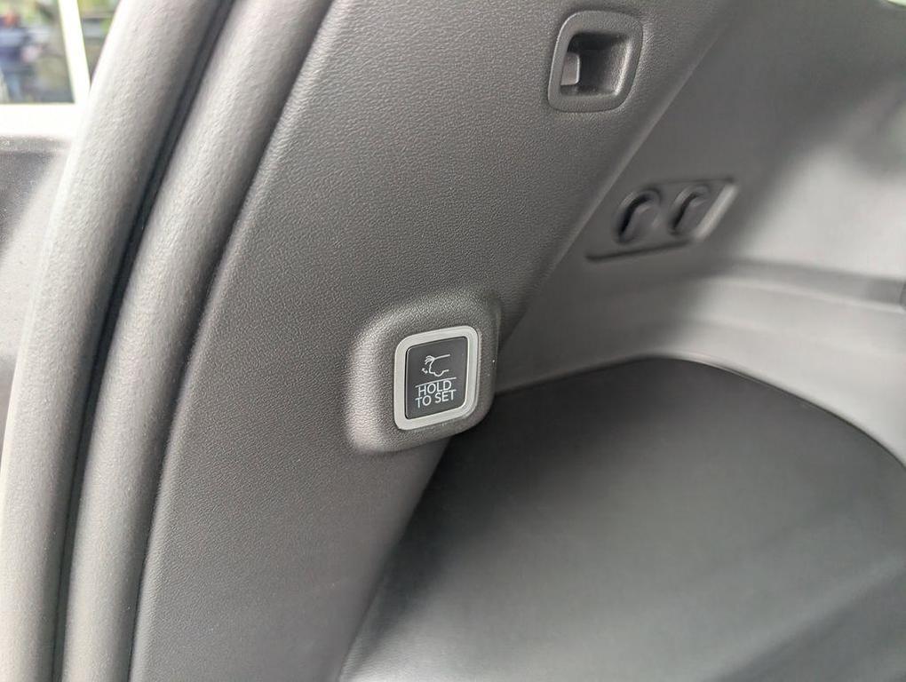 new 2026 Jeep Cherokee car, priced at $38,503