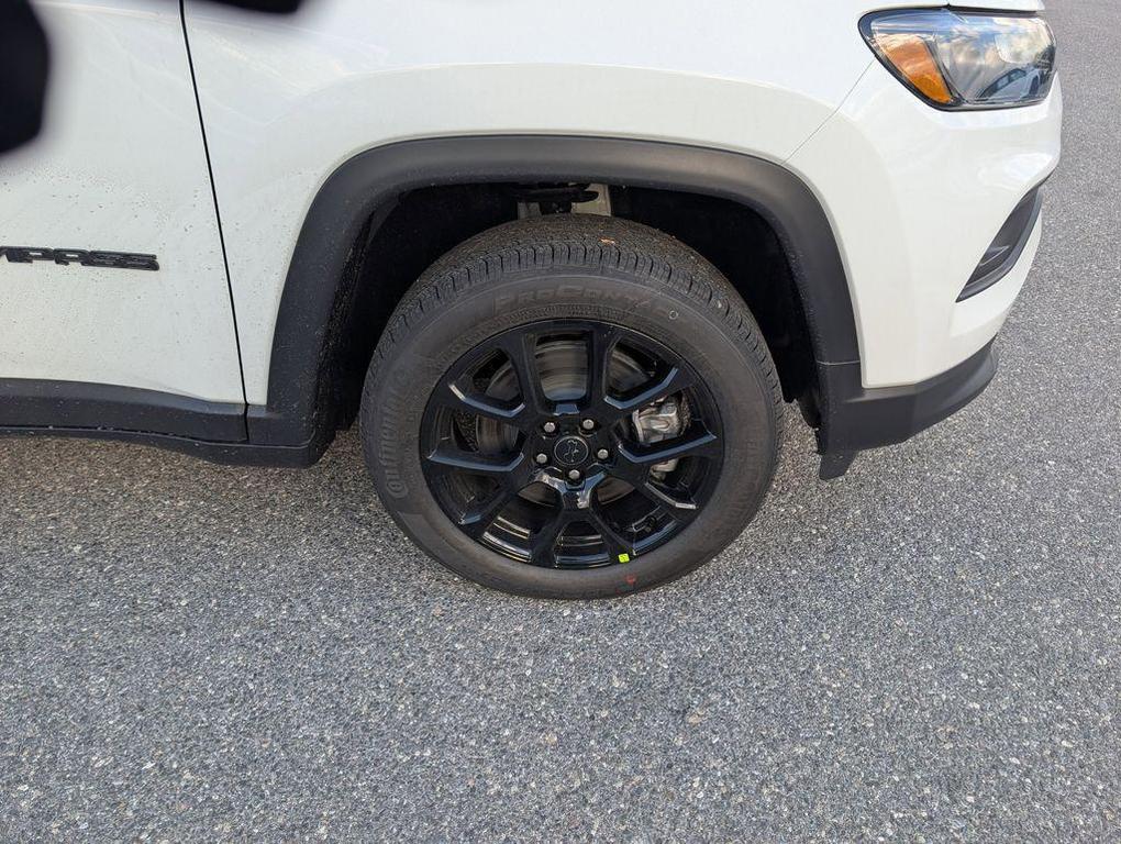 new 2026 Jeep Compass car, priced at $31,277