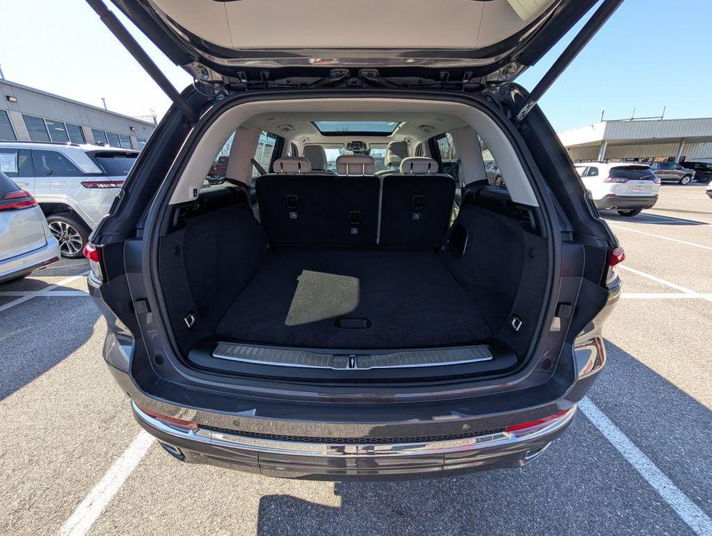 used 2022 Jeep Grand Cherokee 4xe car, priced at $30,919