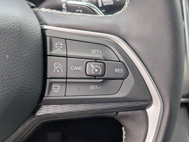 new 2025 Jeep Grand Cherokee car, priced at $41,277