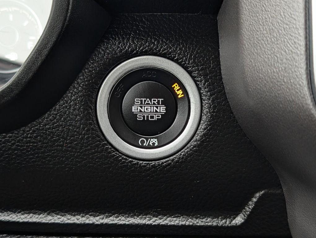 used 2022 Ram 1500 car, priced at $35,595