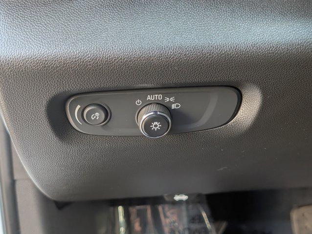 used 2022 Chevrolet Traverse car, priced at $30,949