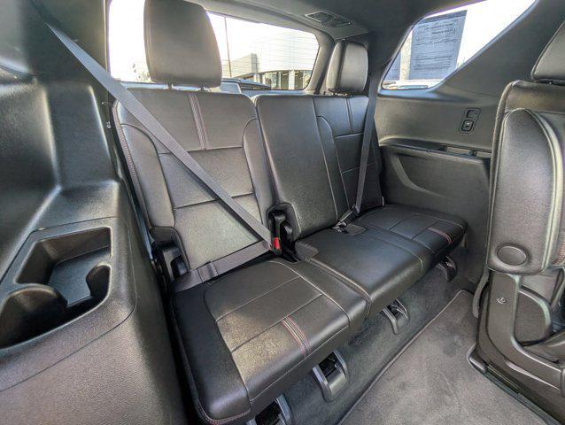 used 2022 Chevrolet Traverse car, priced at $30,949