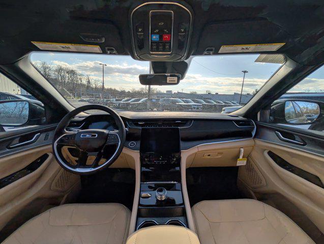 new 2025 Jeep Grand Cherokee L car, priced at $43,031