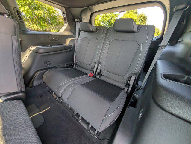 new 2025 Jeep Grand Cherokee L car, priced at $40,191