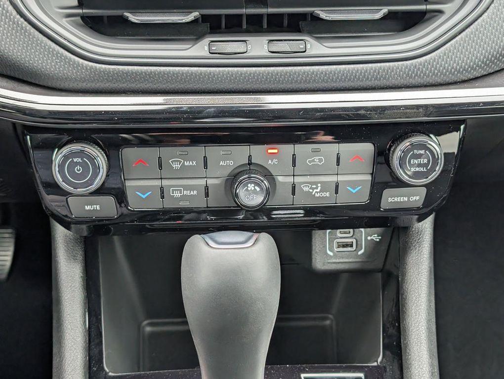 new 2026 Jeep Compass car, priced at $35,497