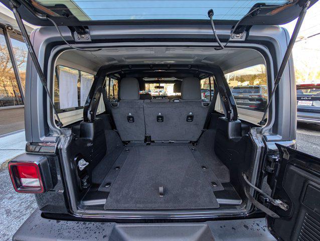 used 2021 Jeep Wrangler Unlimited car, priced at $26,993