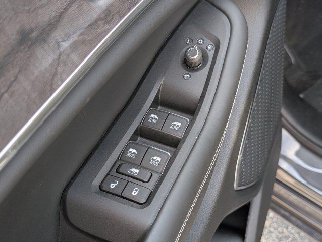 new 2025 Jeep Grand Cherokee car, priced at $53,340