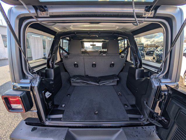 used 2021 Jeep Wrangler Unlimited car, priced at $27,171