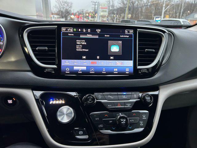 used 2024 Chrysler Pacifica car, priced at $30,176