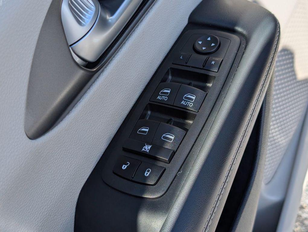 used 2024 Chrysler Pacifica car, priced at $26,614