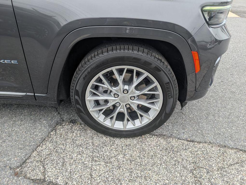 used 2022 Jeep Grand Cherokee 4xe car, priced at $32,741