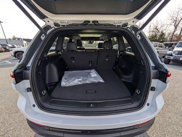 new 2025 Jeep Grand Cherokee car, priced at $46,162