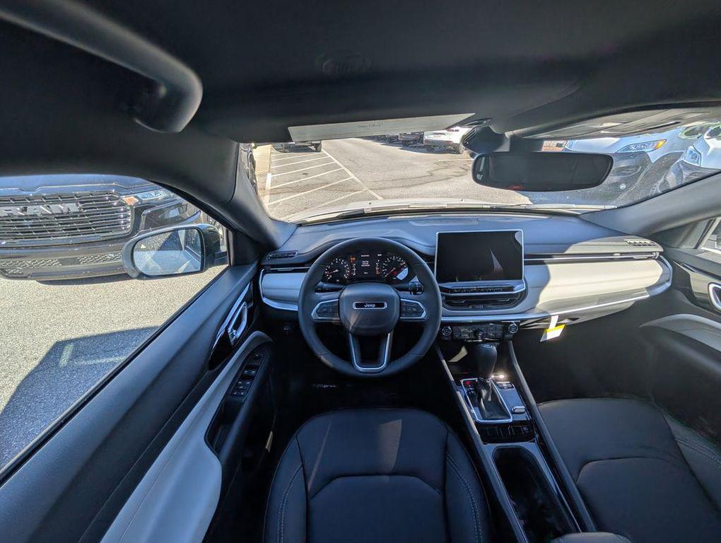 new 2026 Jeep Compass car, priced at $33,248