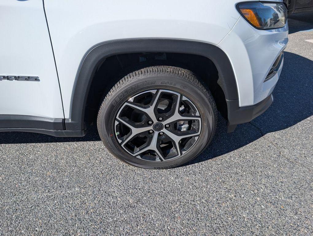 new 2026 Jeep Compass car, priced at $33,248