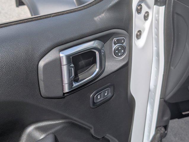 new 2025 Jeep Wrangler car, priced at $43,664