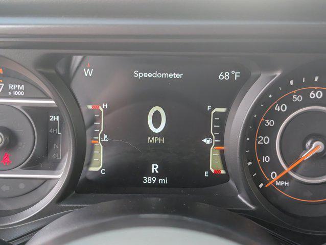 new 2025 Jeep Wrangler car, priced at $43,664